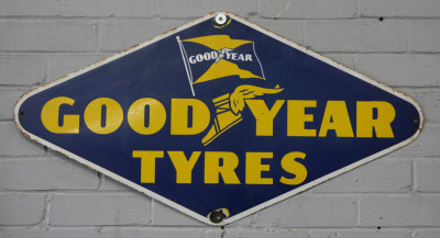Good Year Tyres sign